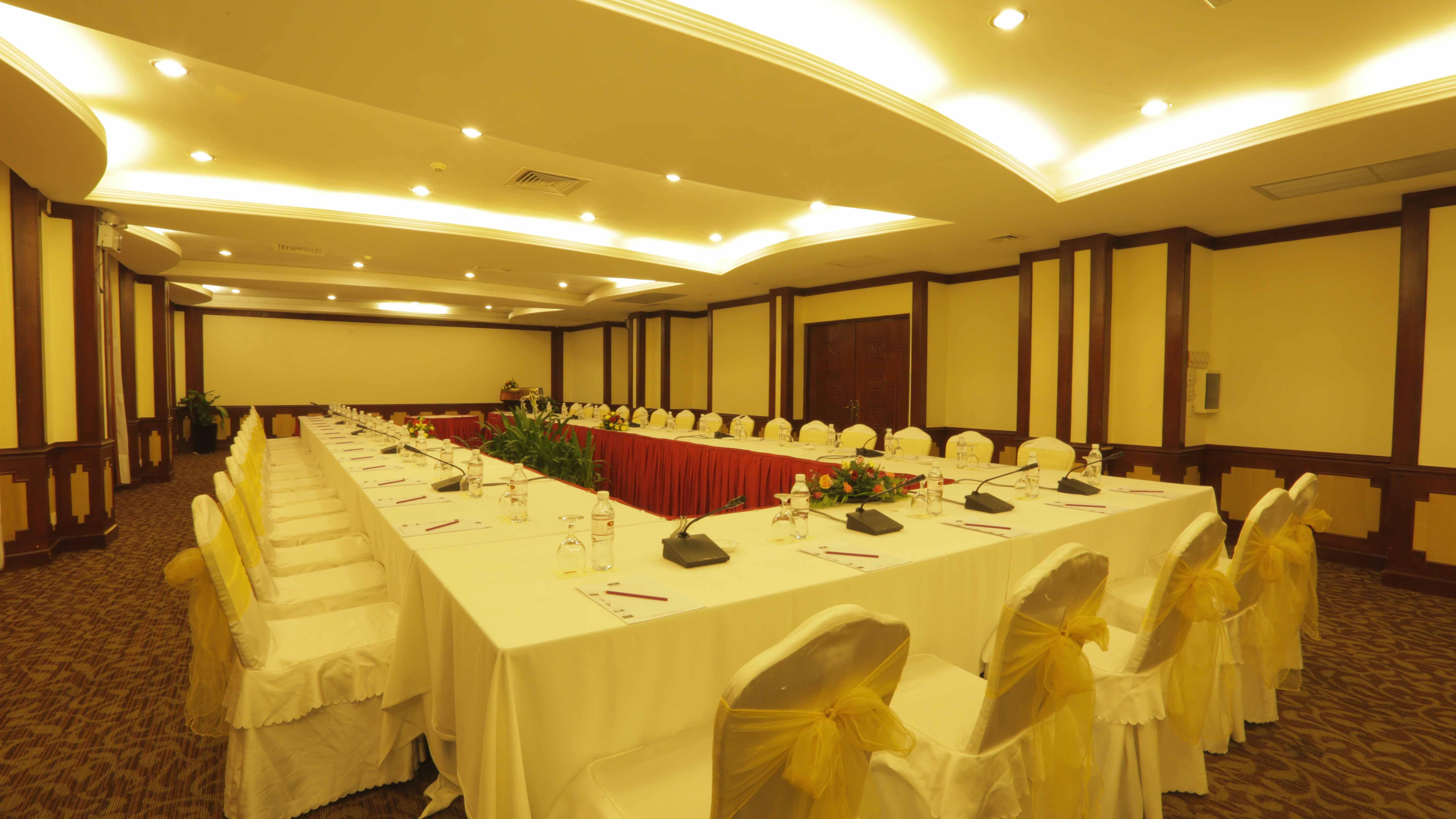 Phnom Penh Hotel Buitenkant foto